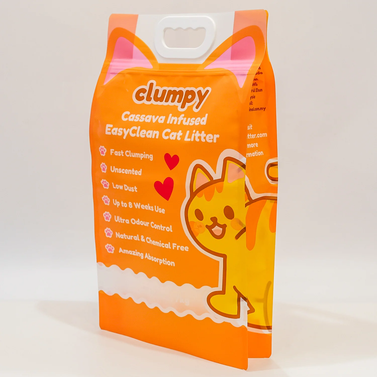 Cat litter bag with integrated carry handle